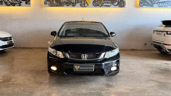 HONDA CIVIC 1.8 LXS 16V FLEX 4P MANUAL